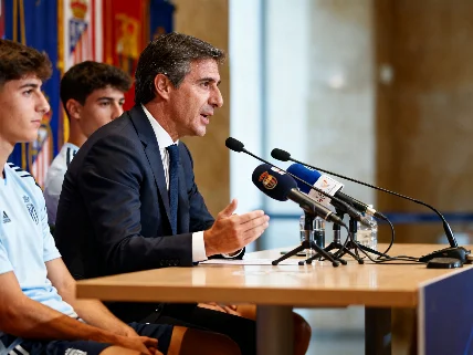 Hasta 26 jugadores dejan el club y hay nuevas incorporaciones en el cuerpo técnico