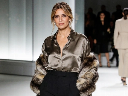 Marta Ortega se adelanta y luce la primera prenda de John Galliano x Zara Español.News