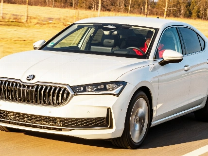 Por qué la nueva versión diésel del Superb puede ser la opción para quienes aún no están listos para cambiar a SUV o eléctricos