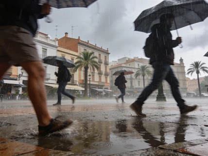 Aemet pone en alerta a Andalucía y Canarias por lluvias intensas en el puente del Pilar Español.News