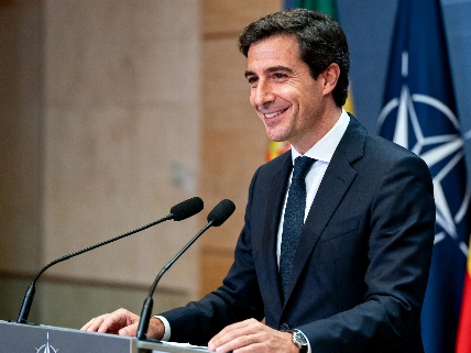José Manuel Albares comentó el debate sobre posibles sanciones