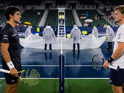 Retraso y expectativas en el duelo Jódar-Lehecka en Montreal Español.News