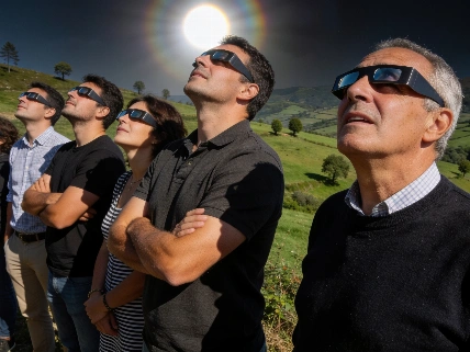Eclipse total de Sol en España: zonas clave y advertencias de seguridad Español.News