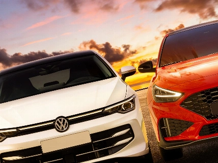 Practicidad versus estatus: cómo ha cambiado el equilibrio de fuerzas entre el Golf y el i30 en el mercado español