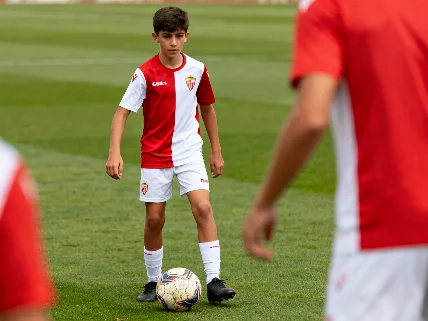 Manchester City y Real Madrid pierden la carrera por el joven líder del Girona