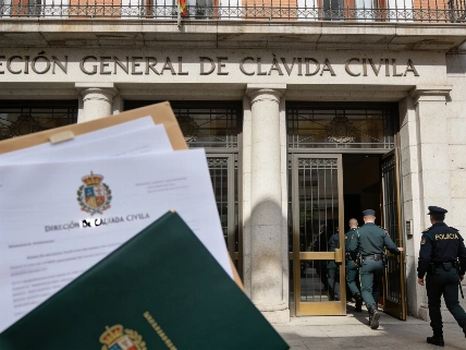 Imputada la directora de la Guardia Civil por presunta presión a la UCO