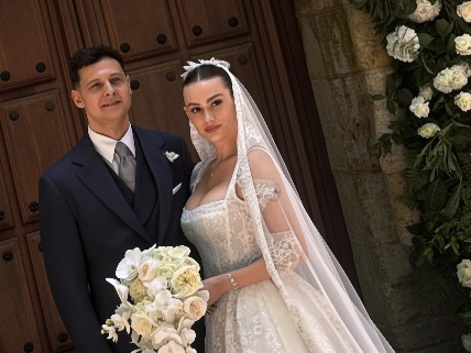La boda de Nadia Jémez y Miguel Otero: emoción, moda y familia
