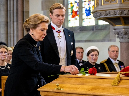 El funeral de Harald V reúne a Oslo y refuerza la monarquía noruega