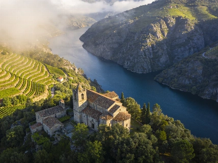 La Unesco devuelve la candidatura de la Ribeira Sacra y exige mejoras Español.News