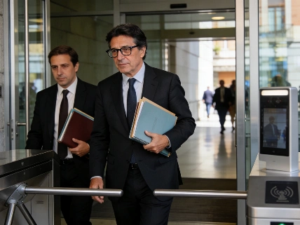 Directivos de Plus Ultra confirman mensajes clave en la causa del rescate