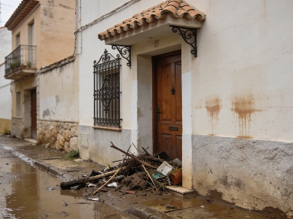 Un alto cargo alertó del riesgo de la dana seis horas antes de la alerta oficial