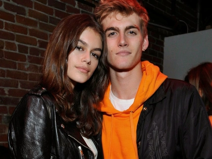 Kaia Gerber rompe el silencio familiar tras la muerte de su hermano