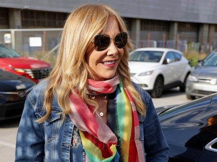 Belén Rodríguez reaparece con humor tras su batalla contra el cáncer