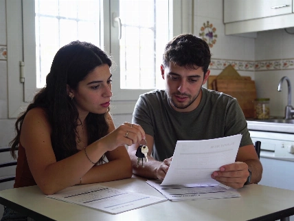 Cabra abre ayudas al alquiler de hasta 200 euros mensuales para jóvenes