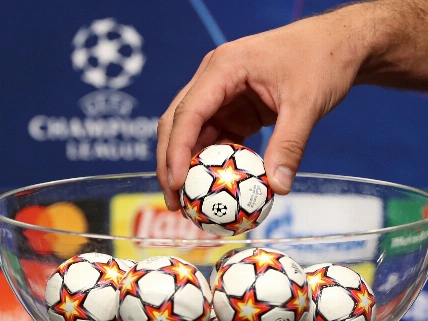 El Barcelona evita rivales inesperados en el sorteo de Champions Español.News