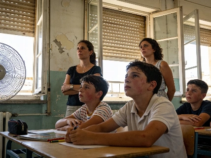 Cataluña promete climatización escolar sin asegurar aire acondicionado para todos