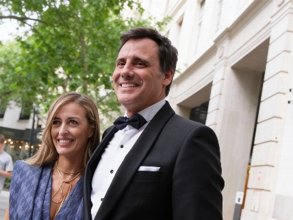 El inesperado motivo que separó a María Amores e Ion Aramendi en su luna de miel Español.News