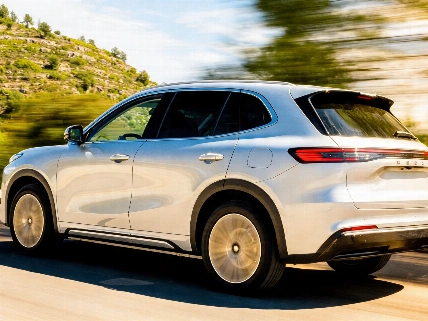 Geely Monjaro y Preface híbridos con i-HEV: ¿qué cambia el nuevo motor para el mercado español?