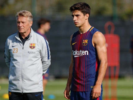 Flick plantea dudas sobre el futuro de Balde en el Barcelona