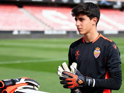 El portero del Mallorca podría debutar con la selección nacional tras 18 años de ausencia