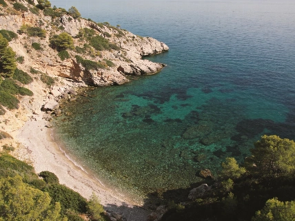 La cala más salvaje y tranquila de Málaga