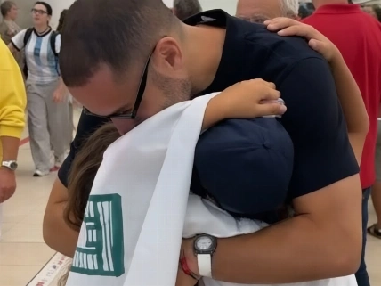 El regreso de Mario Suárez: el reencuentro más esperado con Malena Costa y sus hijos Español.News