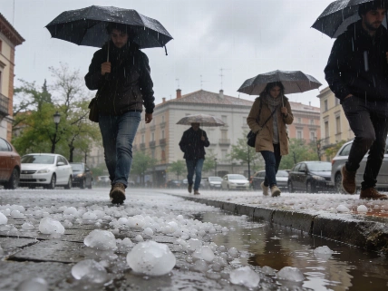 Granada activa la alerta amarilla por lluvias y tormentas este jueves