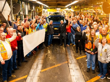 El récord de kilometraje del Silverado de GM revela una sorprendente historia