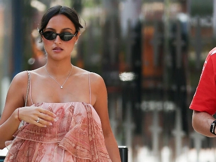 Charles Leclerc y Alexandra Saint Mleux: boda secreta y embarazo en plena temporada de Fórmula 1