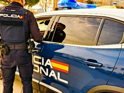 Golpe policial a red que defraudó 140 millones con fraudes informáticos Español.News