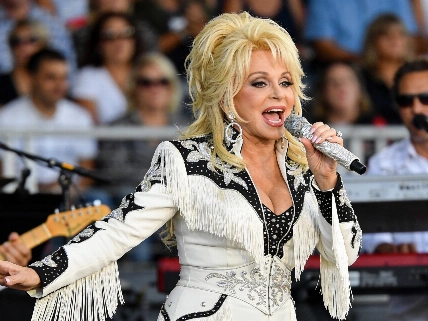 Dolly Parton: seis décadas de impacto en la música y la cultura Español.News