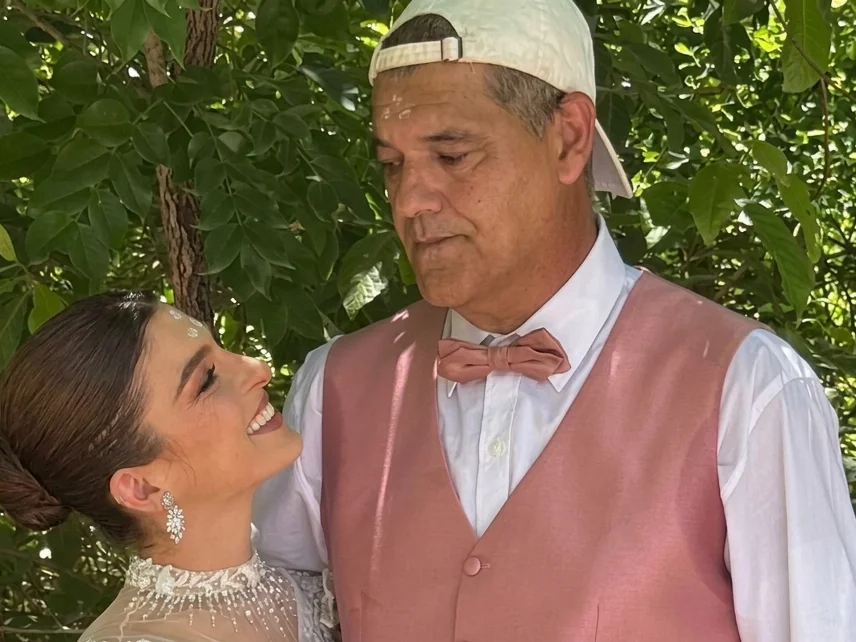 Frank Cuesta se casa con Paloma Ramón en Tailandia: crocs blancos y ritual budista Español.News