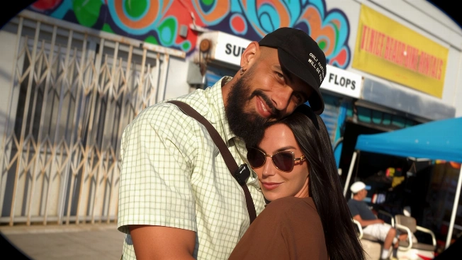 Borja Iglesias y María Valero sorprenden con su noche en Dallas antes de la final Español.News