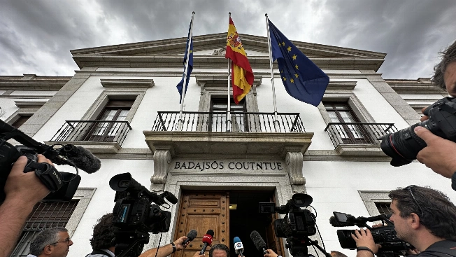 El PSOE reacciona a la condena del hermano de Sánchez y acusa presión política Español.News