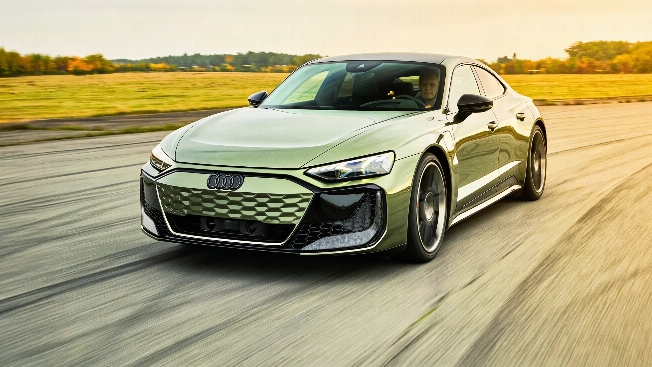 Audi RS e-tron GT con 857 CV y 2,8 segundos pero hay un detalle del que nadie habla Español.News