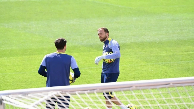 Quién apostará todo por el pase a semifinales Oblak o Musso la decisión que puede marcar el rumbo Español.News