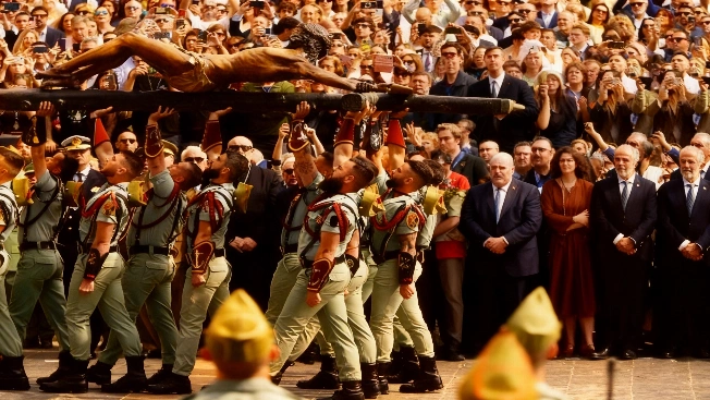 El desfile de la Legión en Málaga Milan-Astray símbolo de las contradicciones españolas Español.News