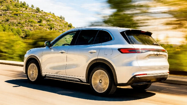 Geely Monjaro y Preface híbridos con i-HEV: ¿qué cambia el nuevo motor para el mercado español? Español.News