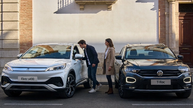 Comparativa del híbrido Ebro s400 y Volkswagen T-Roc: precio, equipamiento, dinámica Español.News