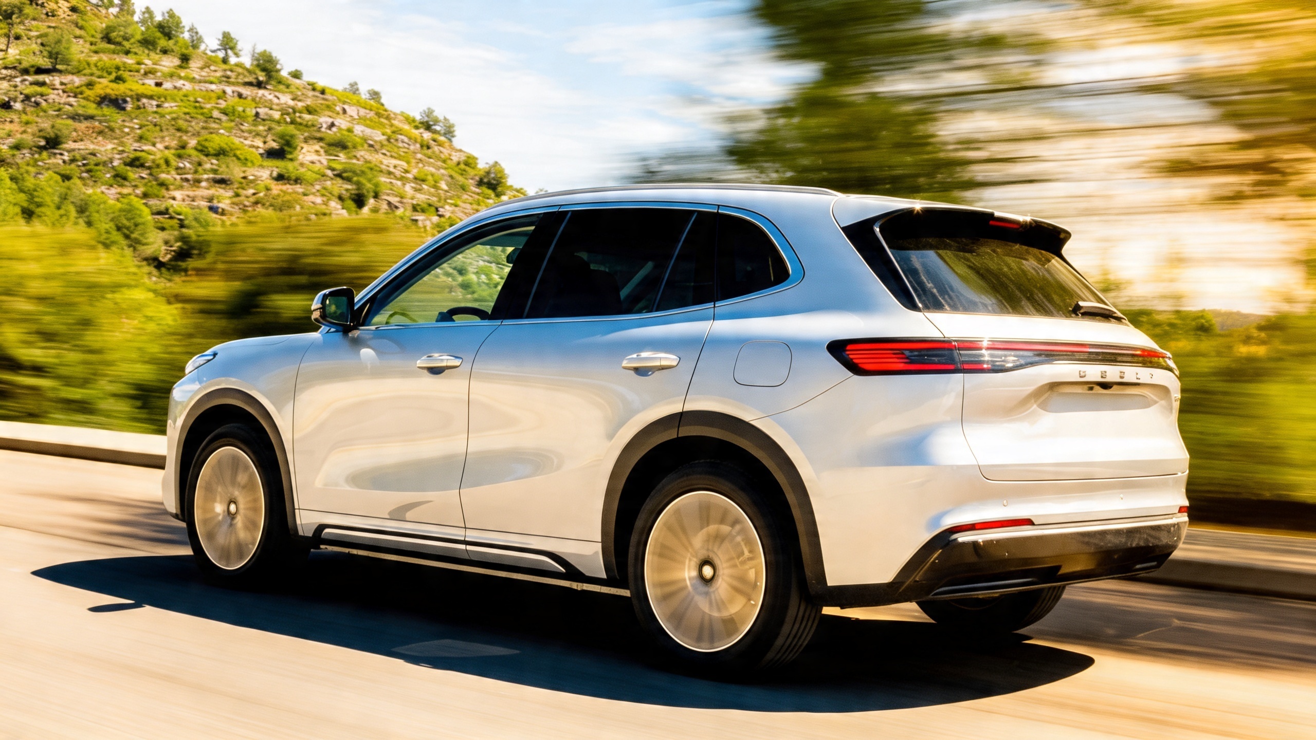 Geely Monjaro y Preface híbridos con i-HEV: ¿qué cambia el nuevo motor para el mercado español? Español.News