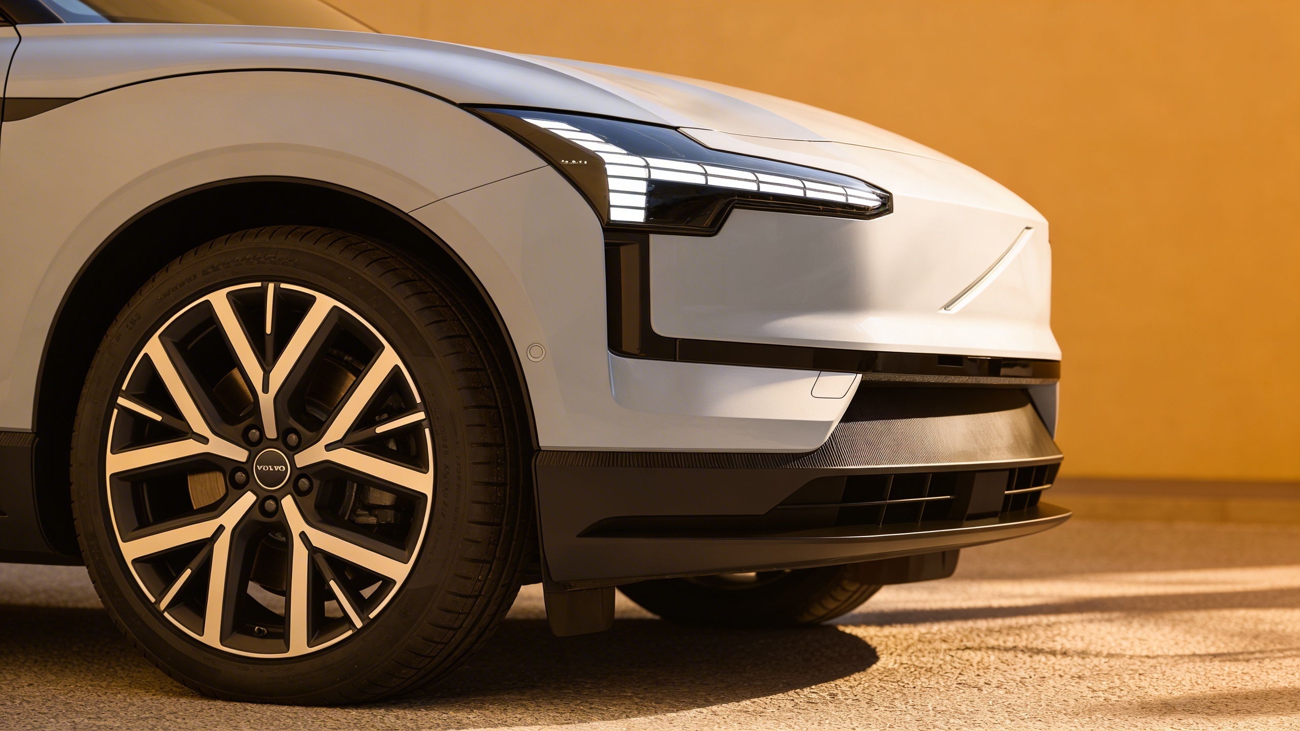 ¡Nuevas opciones y condiciones irresistibles para el Volvo EX30! Descubre cómo la reciente actualización en España revoluciona las posibilidades de elegir y aprovechar tu compra, con ventajas exclusivas para quienes buscan innovación y economía Español.News