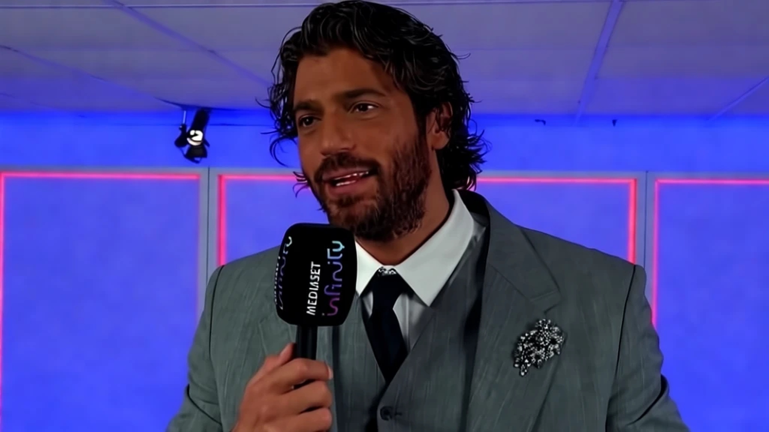 Can Yaman explica por qué Madrid se ha convertido en su refugio personal de la fama Español.News