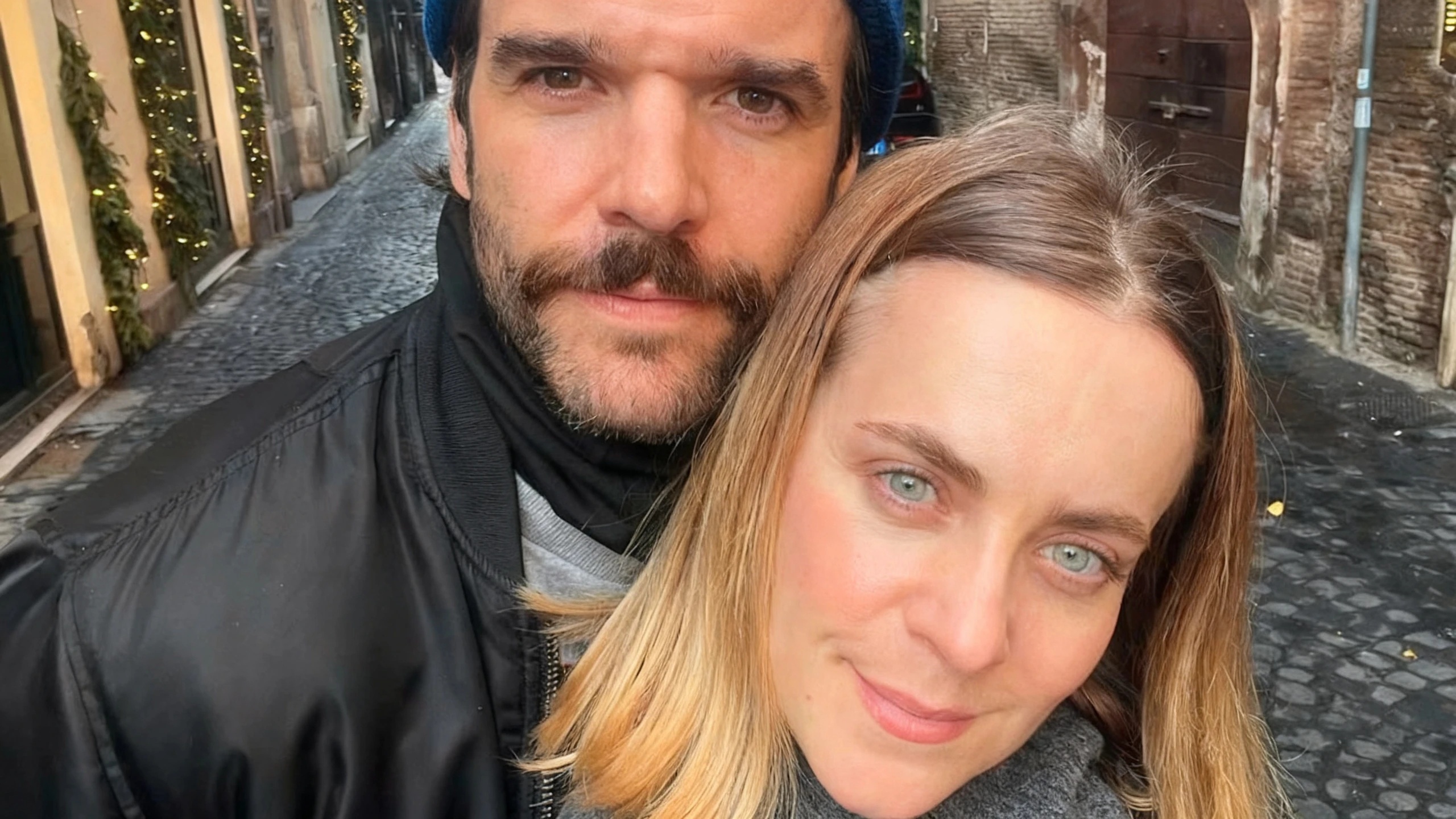 John Arias y Alba Ribas muestran la primera foto de su hijo y revelan su nombre Español.News