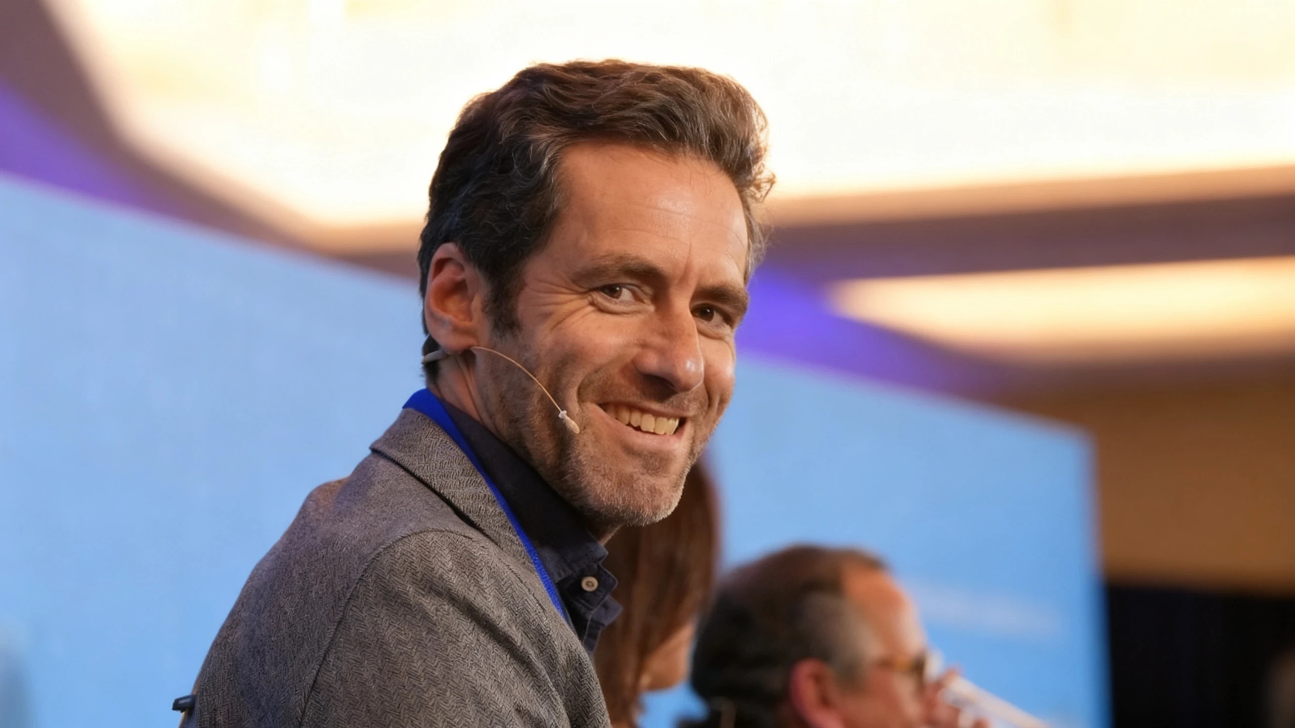 Borja Sémper contó cómo construye su relación con el hijo de Bárbara Goenaga y Óscar Jaenada Español.News