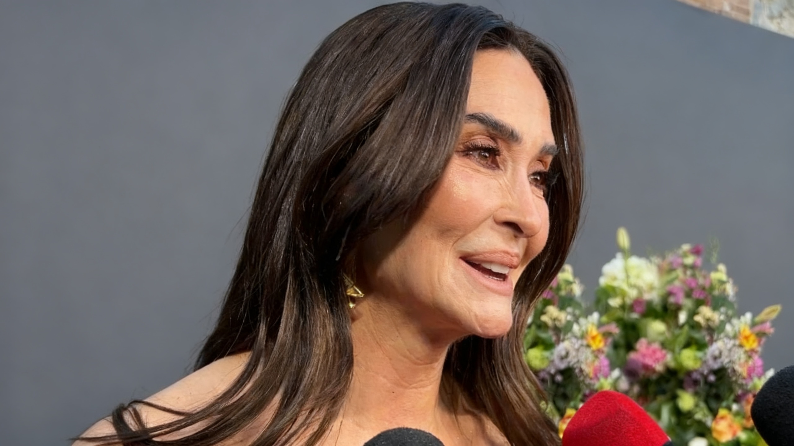 Vicky Martín Berrocal habla sobre los cambios y el apoyo de su hija en los Premios Yo Dona Español.News
