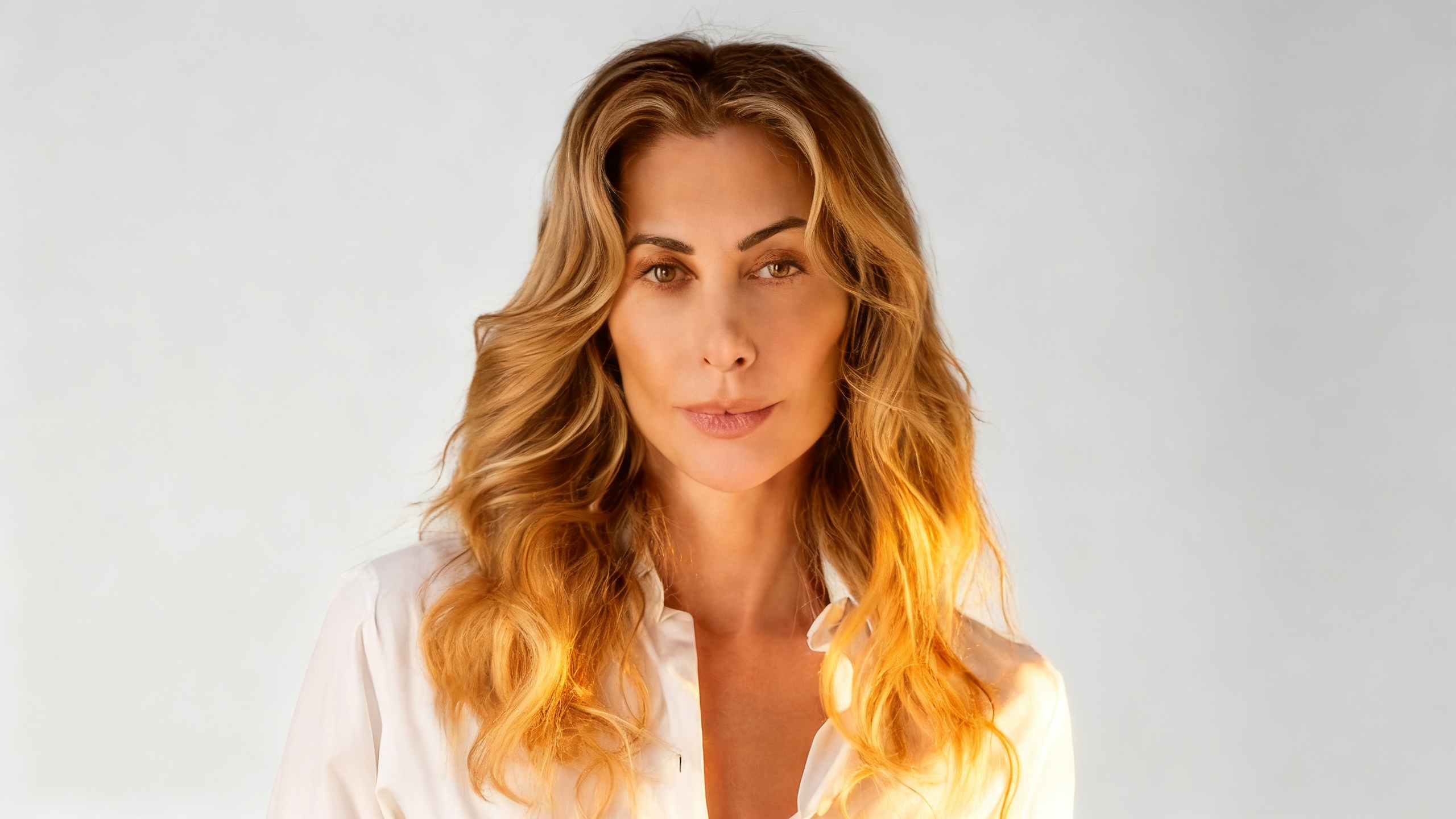 Mónica Pont regresa a los escenarios con un espectáculo atrevido y un nuevo romance Español.News