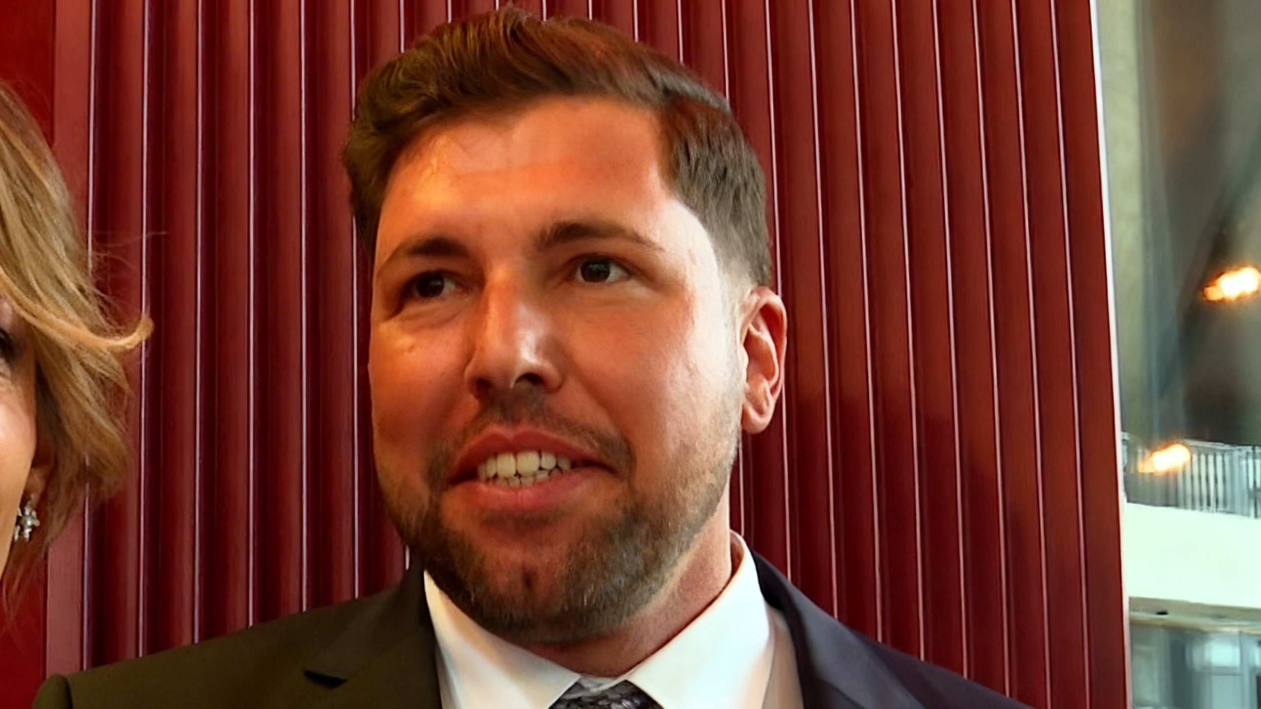 La experiencia sincera de Kike Quintana sobre las primeras semanas de paternidad Español.News