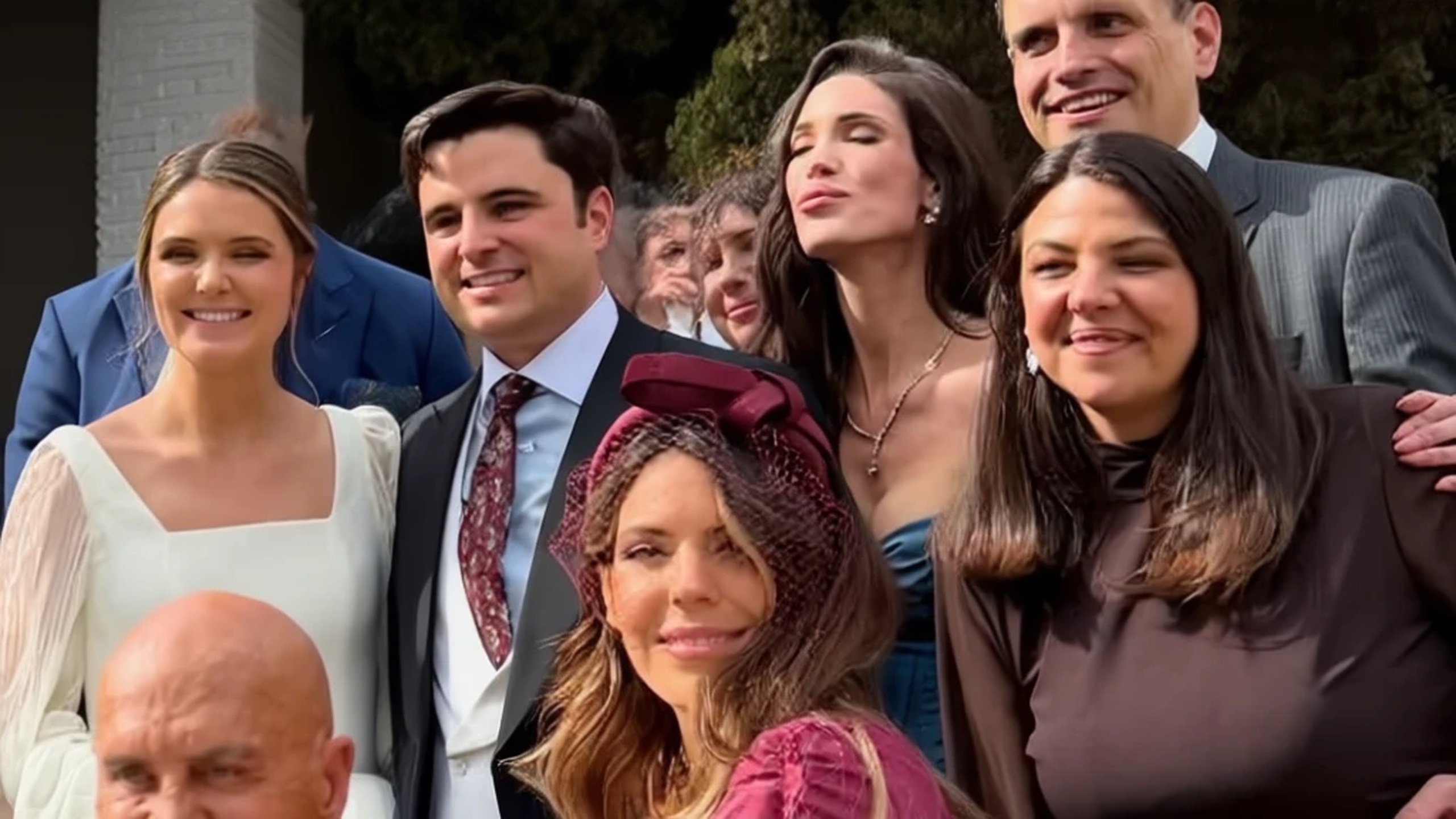 Un gesto inusual de Marta López revela cómo protegieron su intimidad en la boda de los Matamoros Español.News