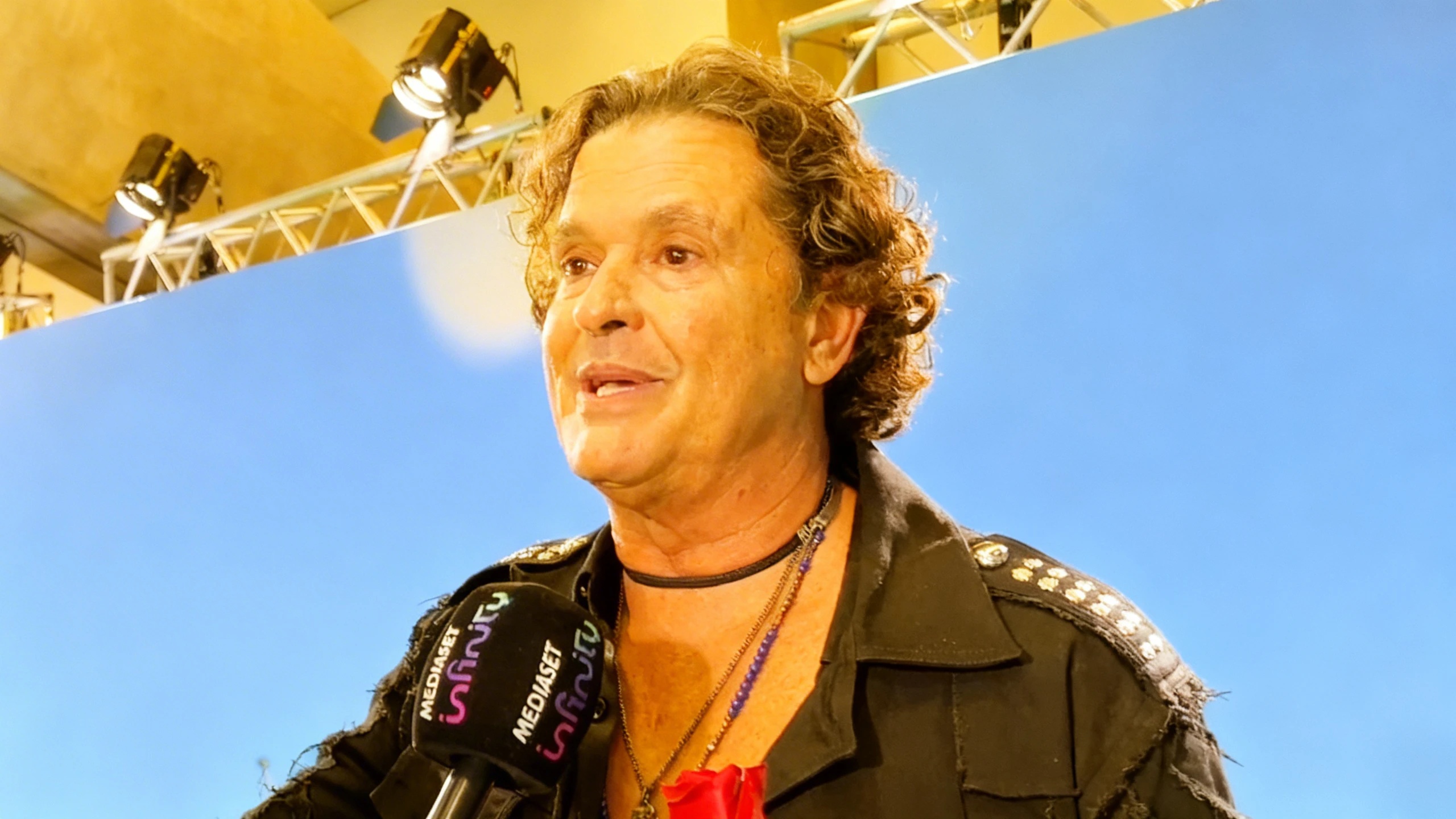 La conexión de Carlos Vives y Shakira con la escena española Español.News