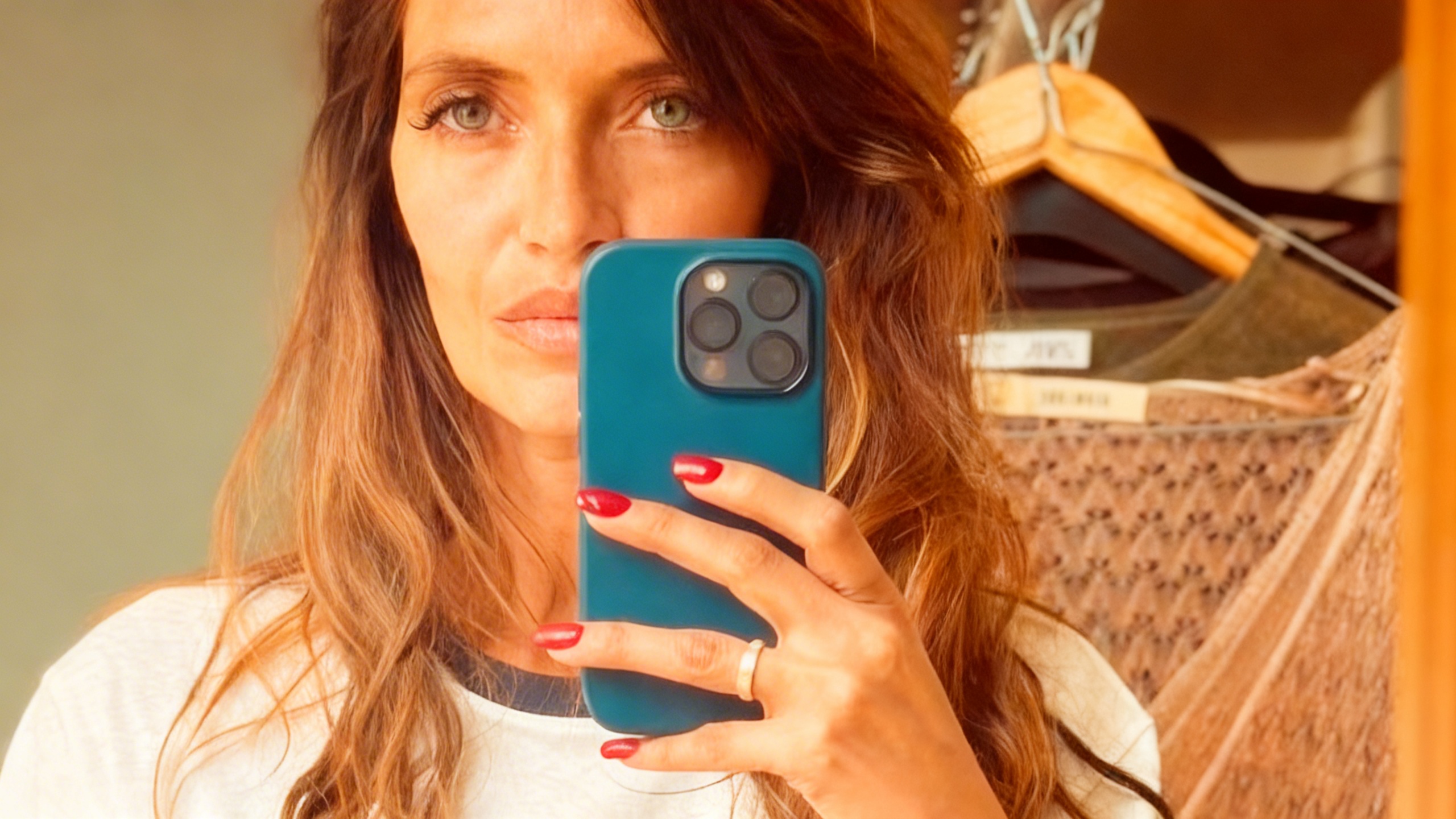 Apoyo familiar y sorpresas inusuales en la vida de Sara Carbonero Español.News